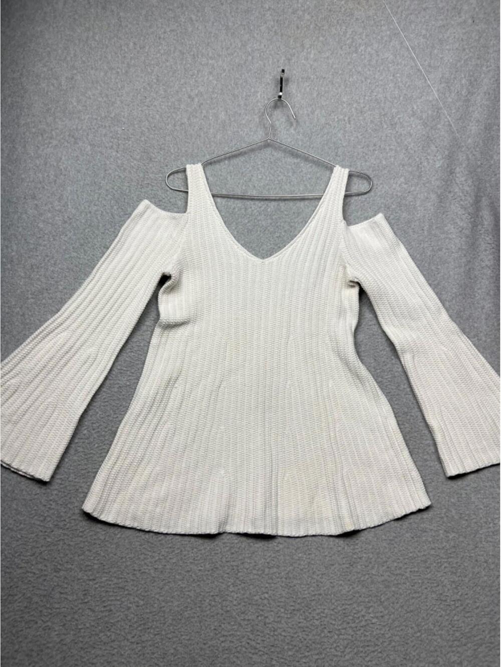 Anthropologie Womens Knitted & Knotted cold shoulder Sweater S Flare Sleeves